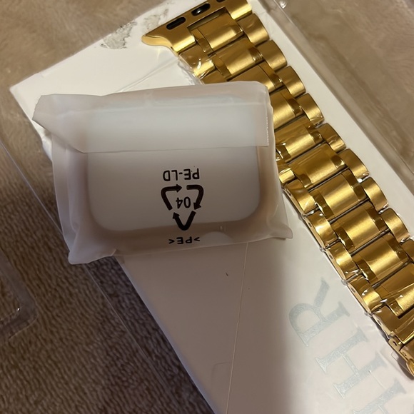 MioHHR 42MM ❤️💙 Apple Watch band 💙❤️💙❤️ - Picture 2 of 6